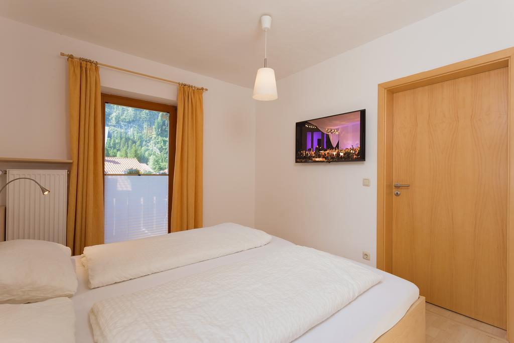 Gästehaus Kemper Oberammergau Bagian luar foto